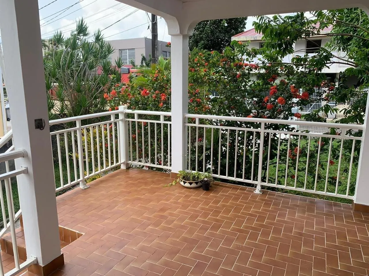 פור-דה-פראנס Villa 3 Chambres- Secteur Centre - Calme Et Ventile מרטיניק